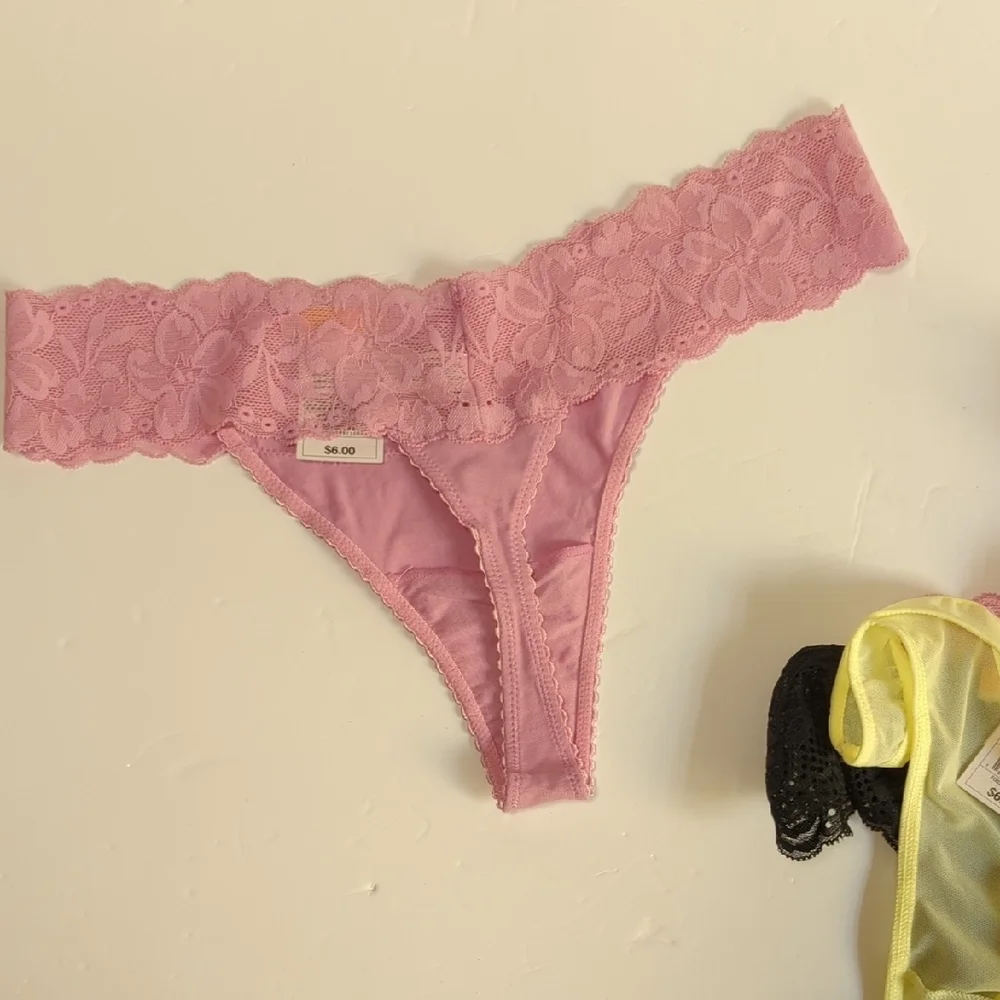 5 Pairs Women's Lace Thong Underwear - Auden™ Medium . NWT